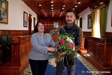 Recepción oficial a Nauzet Afonso y a Daida López (Foto TA)